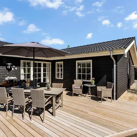Semesterbostad Fido - 300m From The Sea By Interhome Hals