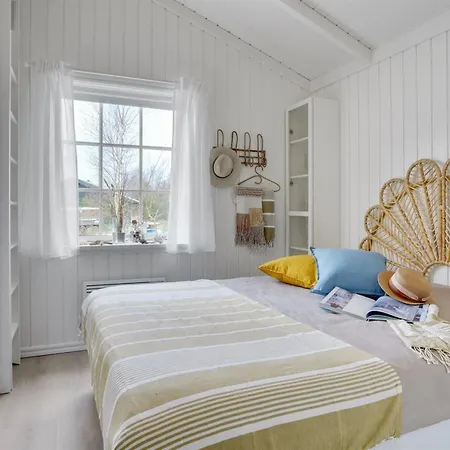 Semesterbostad Fido - 300m From The Sea By Interhome Hals