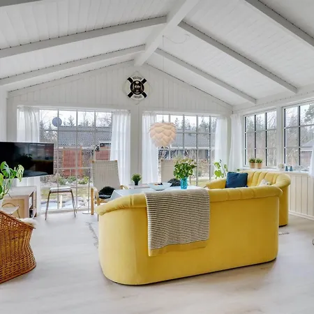 Fido - 300m From The Sea By Interhome Feriehus Hals