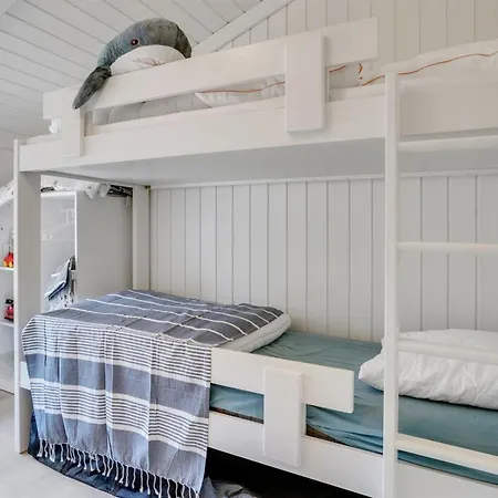 Fido - 300m From The Sea By Interhome *