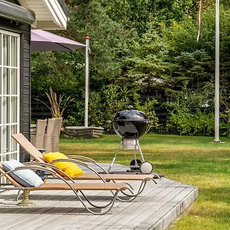 Fido - 300m From The Sea By Interhome Semesterbostad Hals