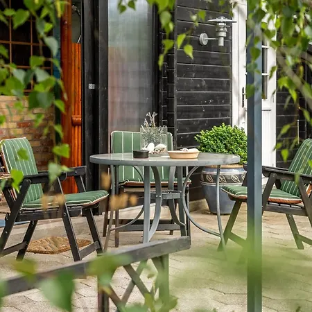 Fido - 300m From The Sea By Interhome * Hals
